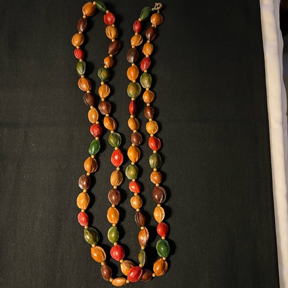 Vintage Painted Nut Necklace - Picture 8 of 10